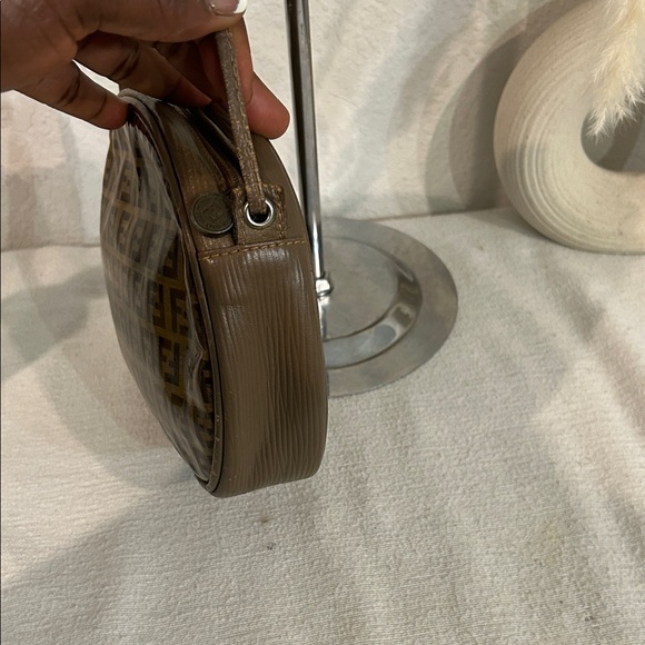 Fendi Tan and Brown Monogram Crossbody /shoulder Bag - Picture 6 of 17